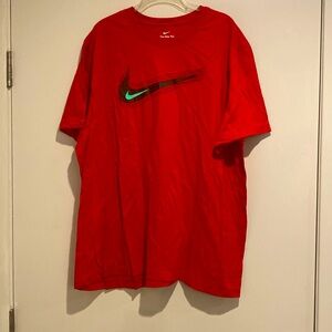 Nike T Shirt XXL